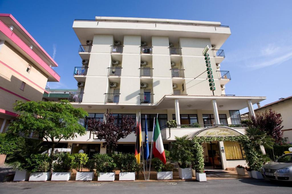 Hotel Costaverde Cesenatico Exteriör bild
