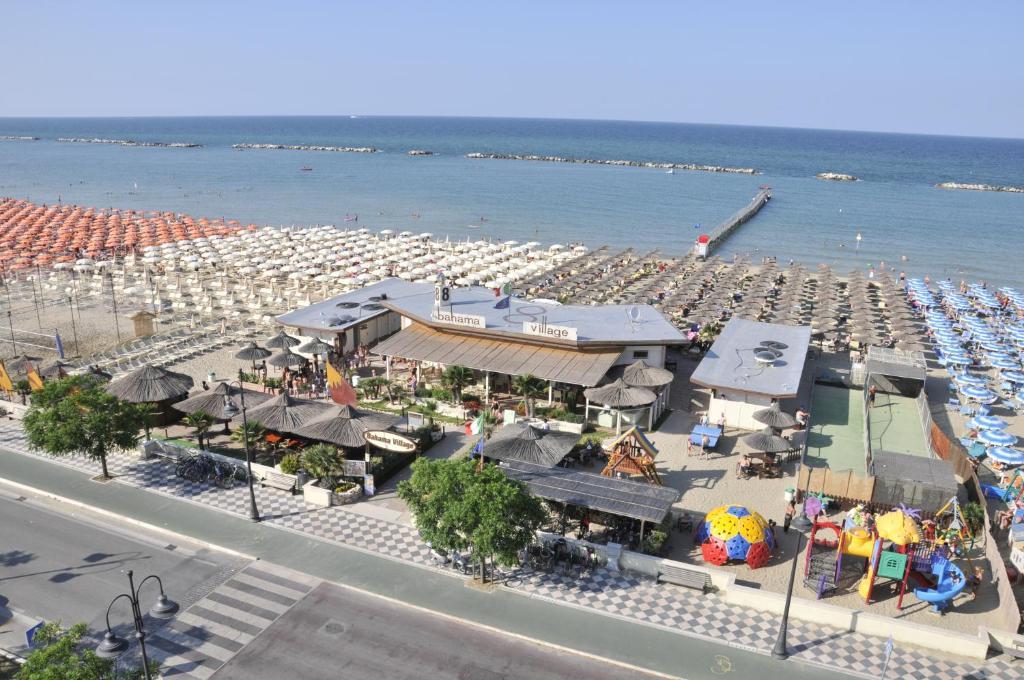 Hotel Costaverde Cesenatico Exteriör bild